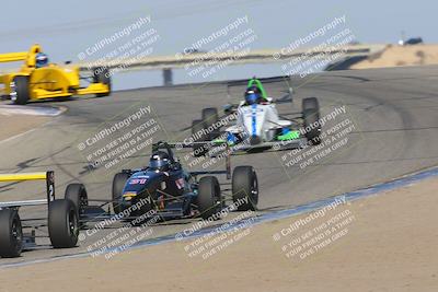 media/Oct-30-2022-CalClub SCCA (Sun) [[310aff4a96]]/Race Group 2/Race (Grapevine)/